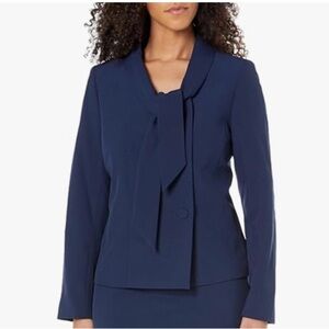 Le Suit Navy Blazer